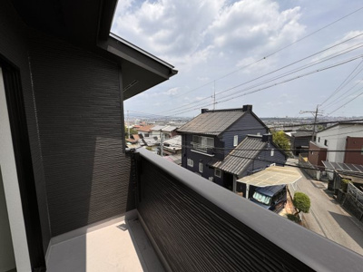 【バルコニー】 | 尾張旭市桜ケ丘町西全２棟《白凰小　西中》 | 今すぐのご案内可能です！→  0120-336-922　までお気軽にお問い合わせください。