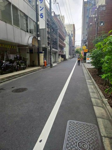 レジディア新宿イーストの周辺