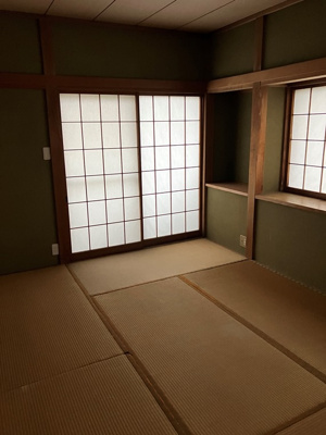 【寝室】 | 野々下戸建 | 広くて明るい寝室
