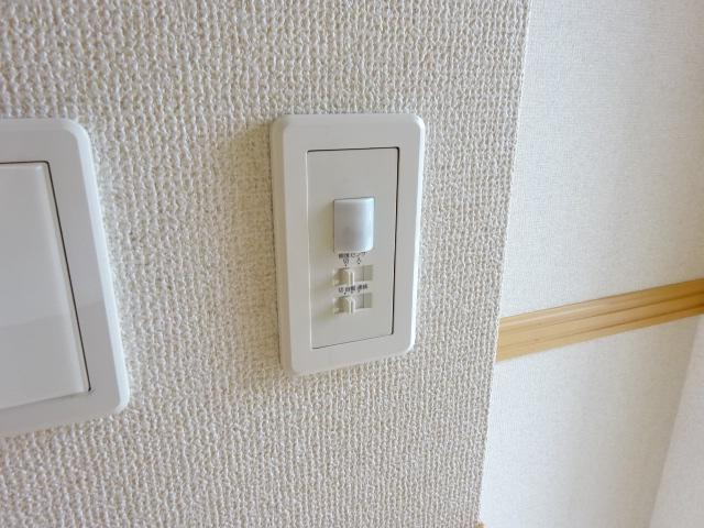 アクア　ドルチェ　ドゥーエの設備|照明人感センサースイッチ