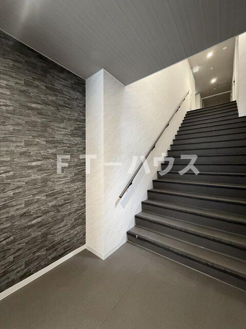 コスモビルの外観