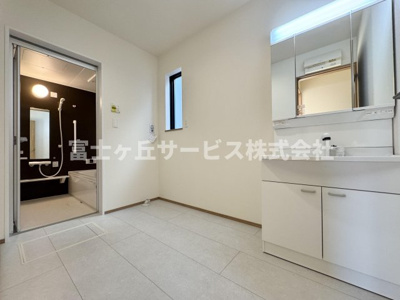 【脱衣所】 | 焼津市大村3丁目 新築一戸建て B号棟 | 脱衣場です