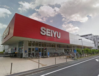 西友高野台店 徒歩4分。スーパー 270m