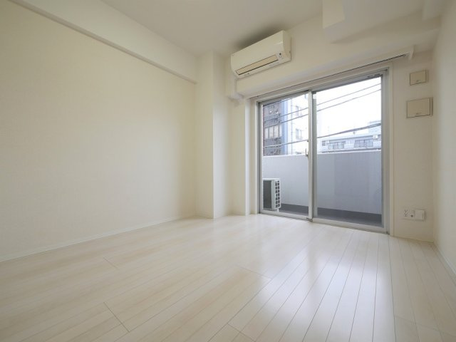 ラフィスタ芝新町の内装