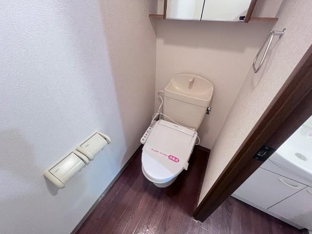クローバーのトイレ|シャワー付トイレ