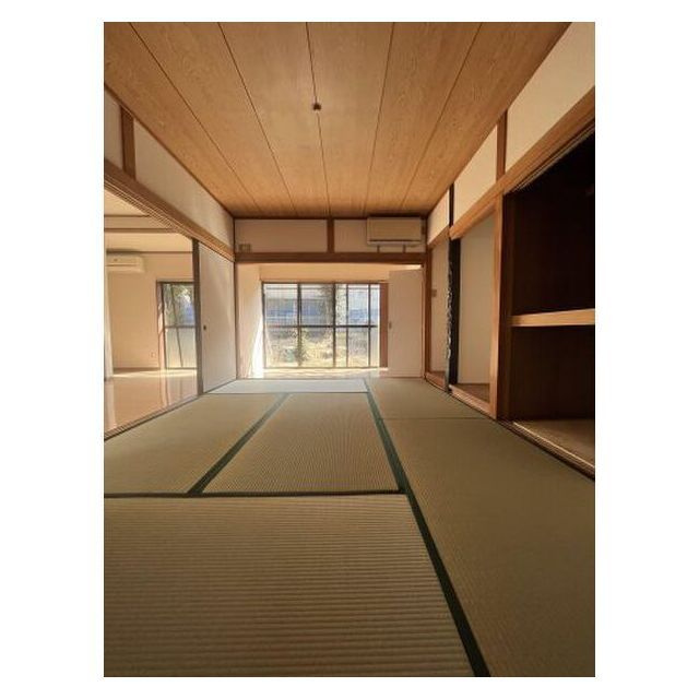揖斐郡揖斐川町上野の一戸建ての内装