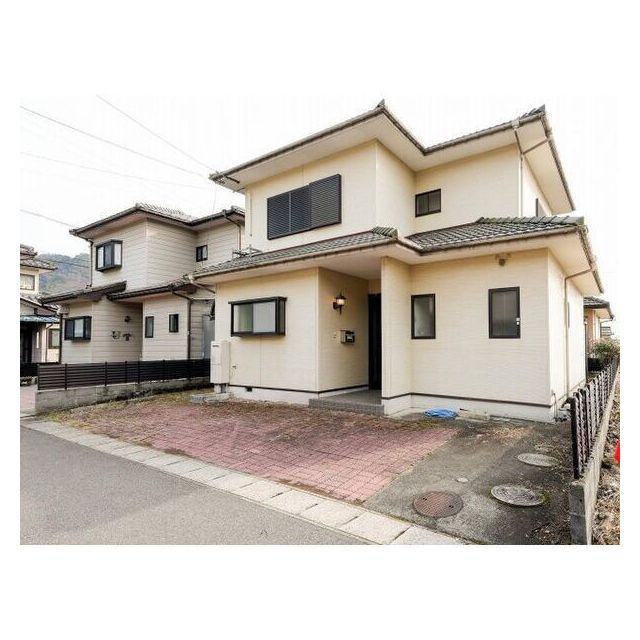 揖斐郡揖斐川町三輪の一戸建て