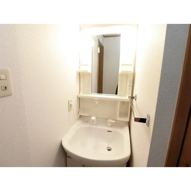 クレストール・ＫＡＷＡＤＥの洗面所