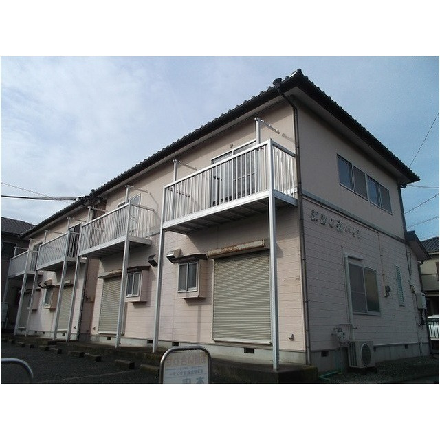 諏訪の森ハイツの外観