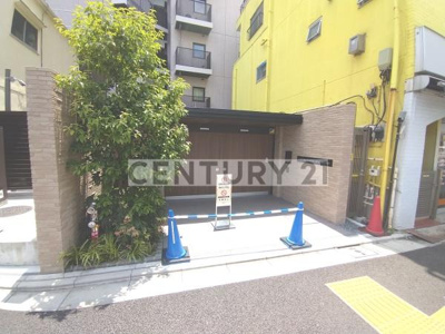 【エントランス】 | リビオレゾン練馬中村橋 千川通り