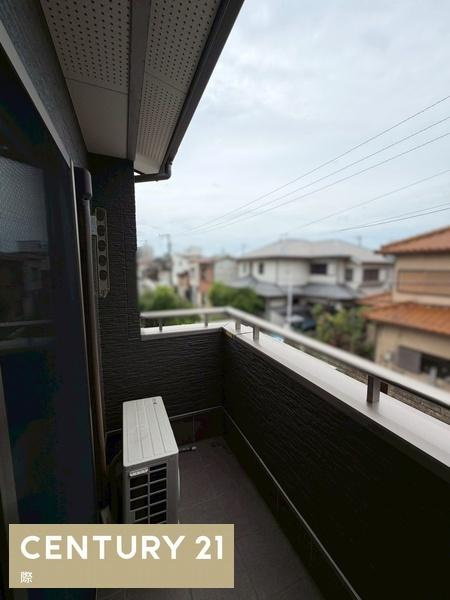 和歌山市今福２丁目　中古戸建のバルコニー