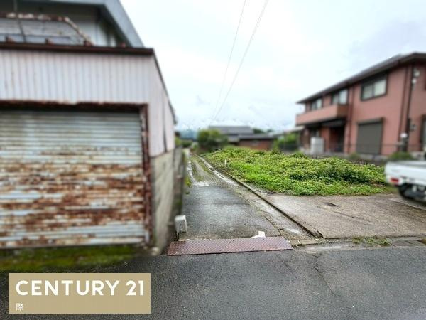 紀の川市名手市場　土地の前面道路含む現地写真