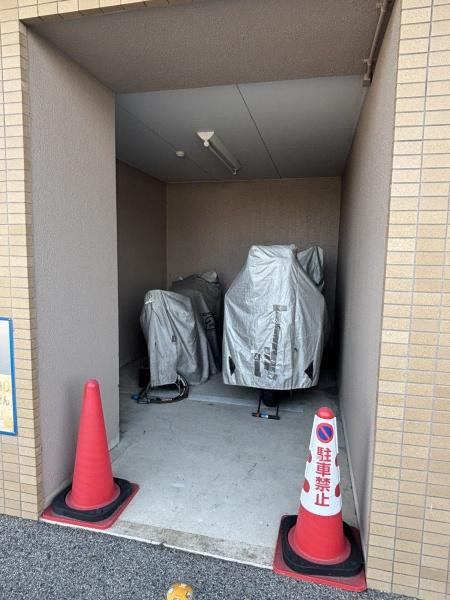 ライオンズマンション西岡崎のその他共用部分|バイク置場です。