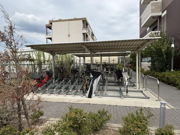 リコット東岡崎のその他共用部分|駐輪場です。