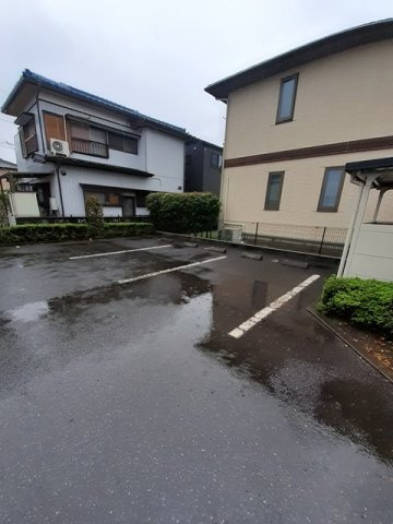 ラシーヌ・２１の駐車場|駐車スペースもあります