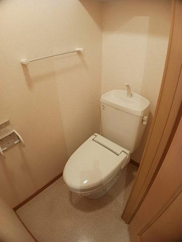 チェリッシュのトイレ|清潔感のあるトイレです