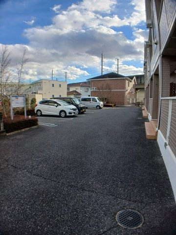 チェリッシュの駐車場|駐車場に車を止められます