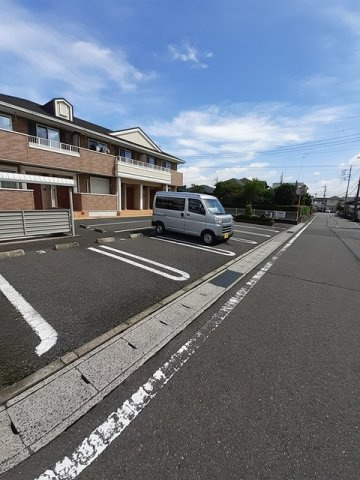 グランツの駐車場|駐車場があります
