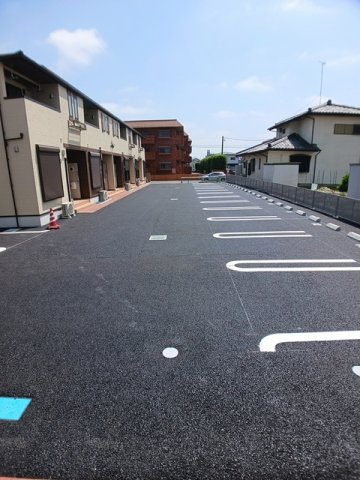 グランテラス　Ⅳの駐車場|駐車場に車を止められます