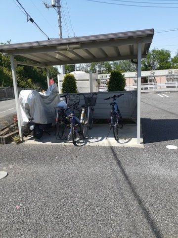 ＥＶＥＲＧＲＥＥＮ　Ｍ．Ｔ．の駐車場|駐車場があります
