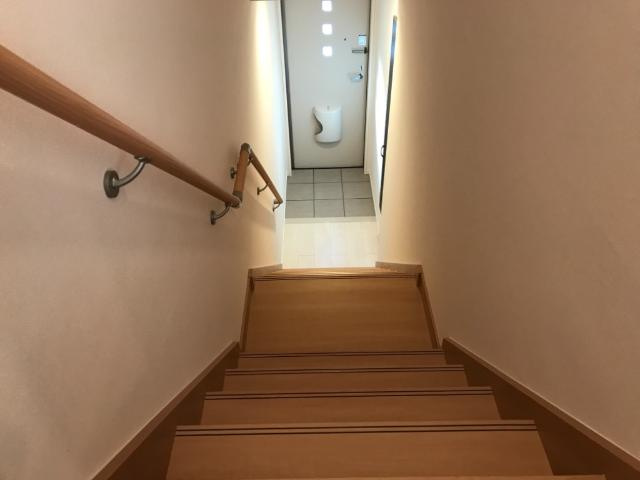 グランドパークの設備|専用階段