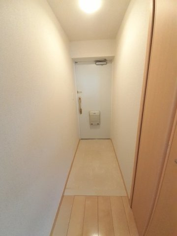 グランドレール高崎の玄関|きれいな玄関です