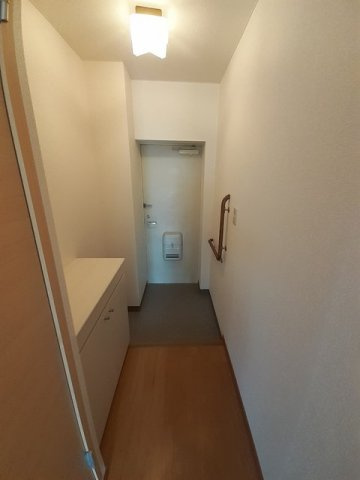 リヴェールＢの玄関|落ち着いた玄関です
