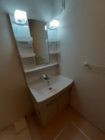 ラコルタの洗面所|洗面所です