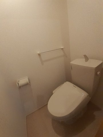 ラコルタのトイレ|清潔感のあるトイレです