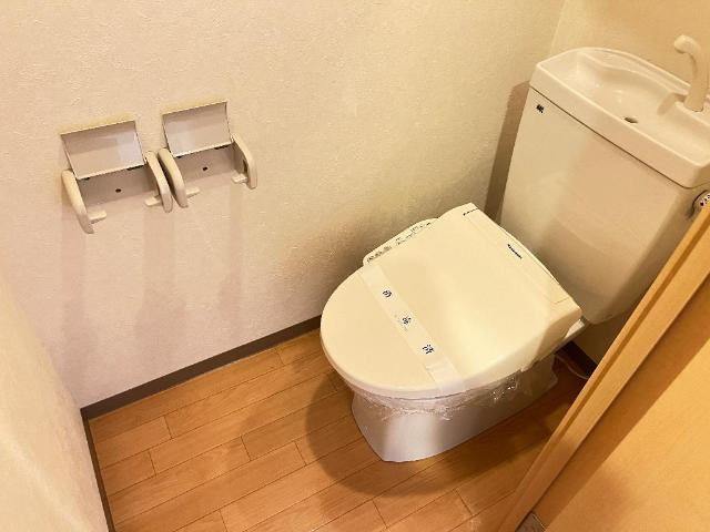 友のトイレ|シャワー付トイレ