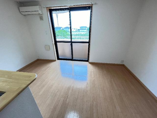 友の内装|洋室
