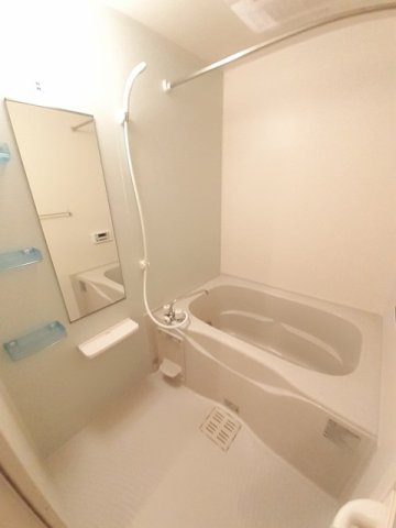 クローバーＡの浴室|コンパクトで使いやすいお風呂です