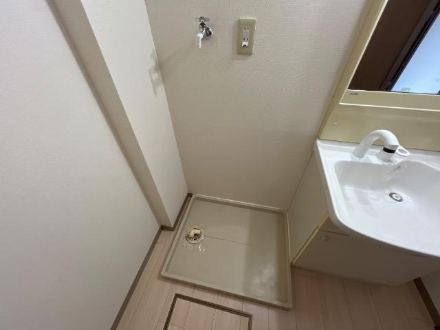 エスポアールＫのその他|洗濯機置場