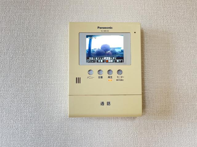 フォレスト・ヴィラの内装|カメラ付インターホン
