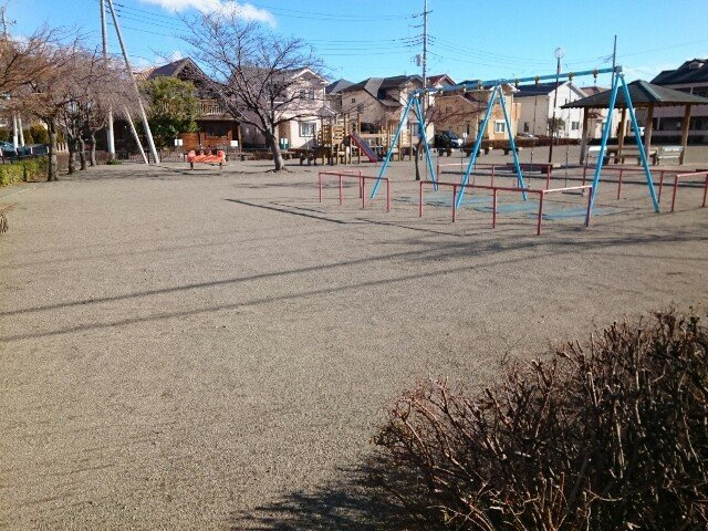 エルディム・ドリーマの周辺|はちまん公園まで500m