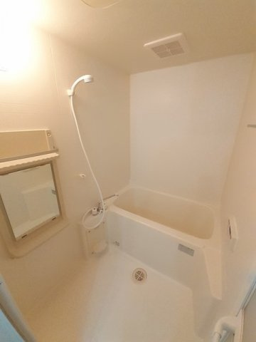 グランドレジデンスの浴室|コンパクトで使いやすいお風呂です