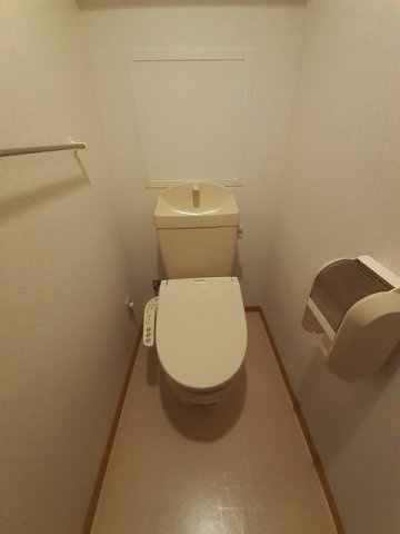グランドレジデンスのトイレ|落ち着いたトイレです