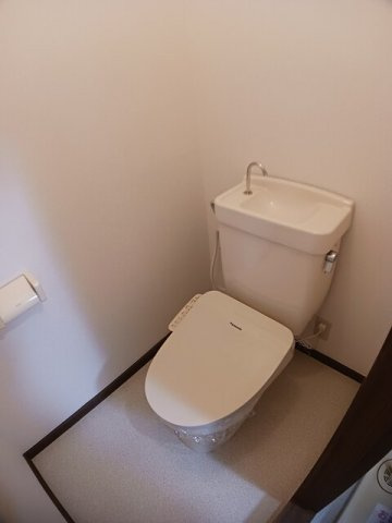 深堀ハイツ　Ⅱのトイレ|落ち着いたトイレです