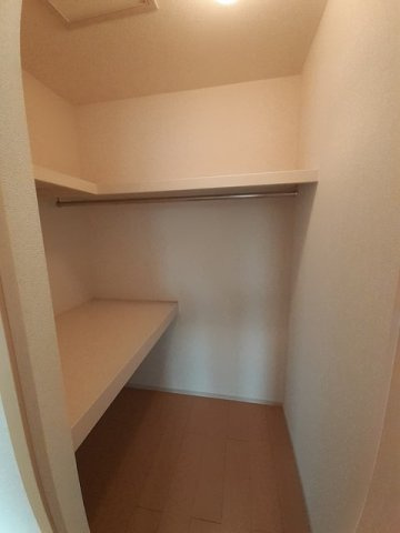 ウインズ　ガーデンの収納|大きなものも収納できそうです