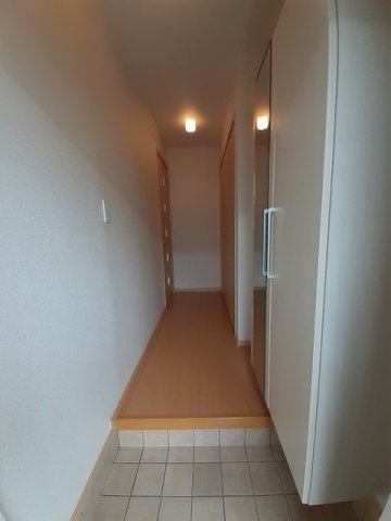 ソレイユコートＣの玄関|きれいな玄関です