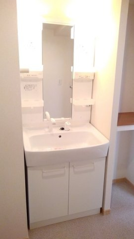 サンカルムの洗面所|洗面所です