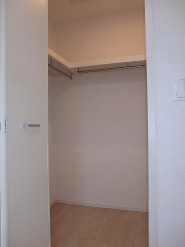 ラ　シュエットの収納|大きなものも収納できそうです