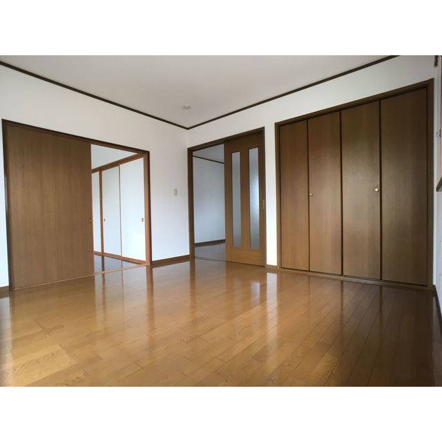 キャッスルCの内装|過ごしやすい室内です