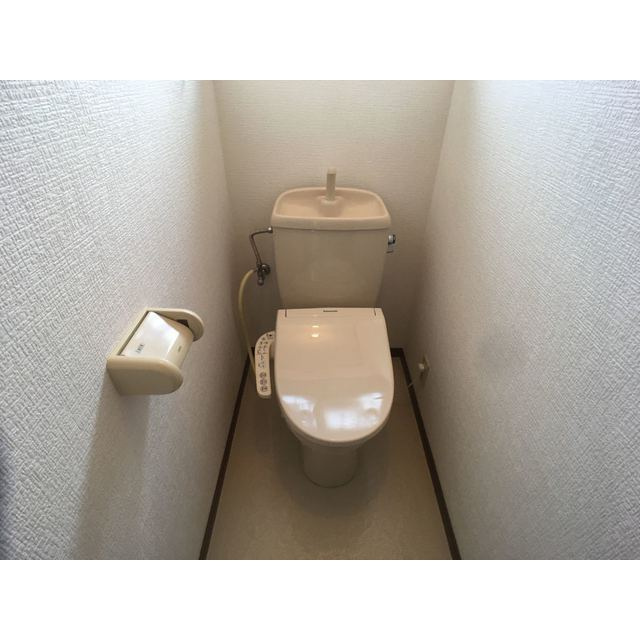 キャッスルCのトイレ|トイレもきれいです