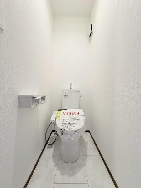 大和市福田５丁目の新築一戸建のトイレ|１階と2階にトイレがあります！