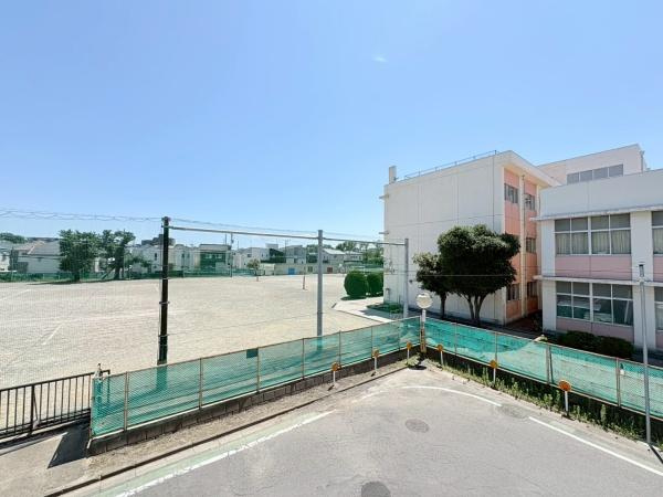 大和市福田５丁目の新築一戸建のその他|バルコニーからの眺望です！目の前は小学校になります！