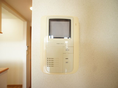 【セキュリティ】 | エレガント | 訪問者の確認ができるTVドアホン付きです♪