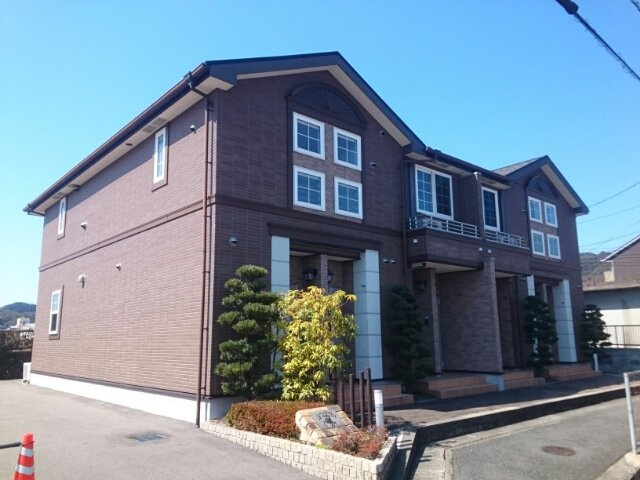Ｉ．Ｓ　ＡＶＡＮＴＩの外観
