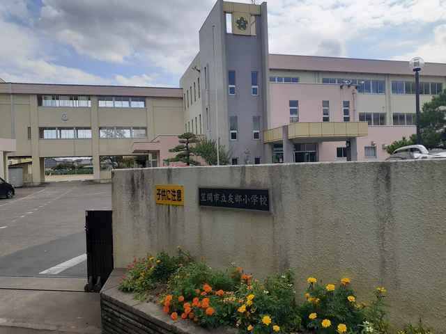 ツインスターの周辺|笠間市立友部小学校まで900m