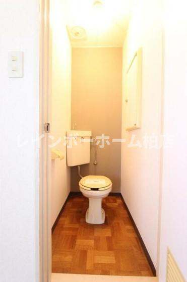 【仲介手数料：50％OFF】対象物件！のトイレ|シンプルで使いやすいトイレです